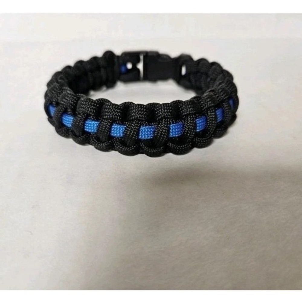 Paracord Bracelet Thin Blue Line Police Size 9.5"‎